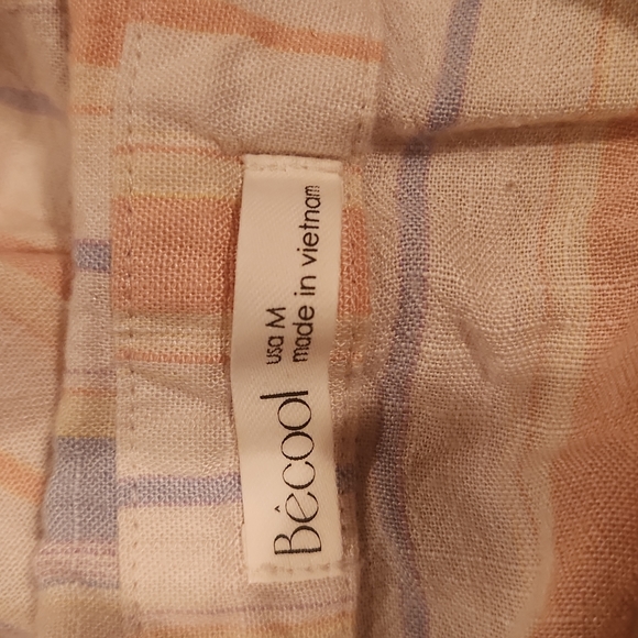 Becool@ Versona Capped S/S Button Down. - Picture 3 of 4